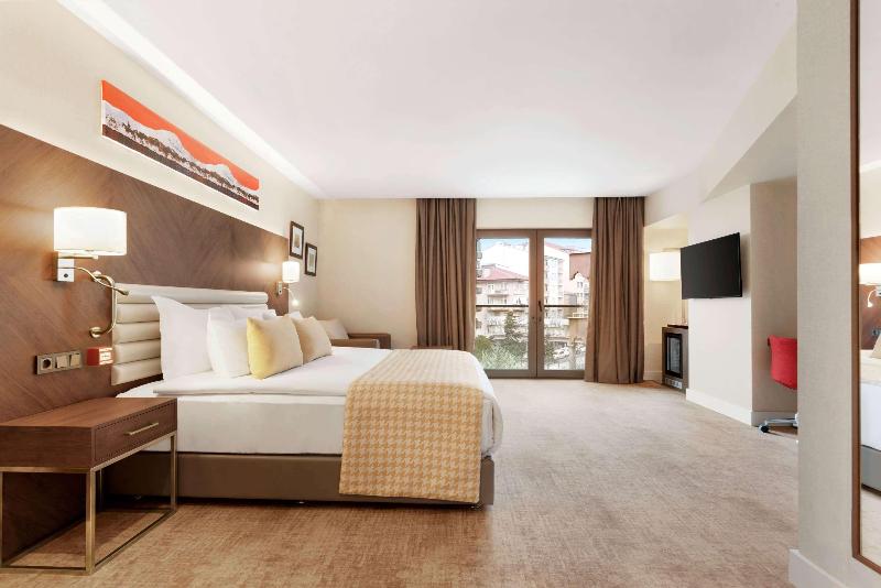 Ramada by Wyndham Isparta - Oda