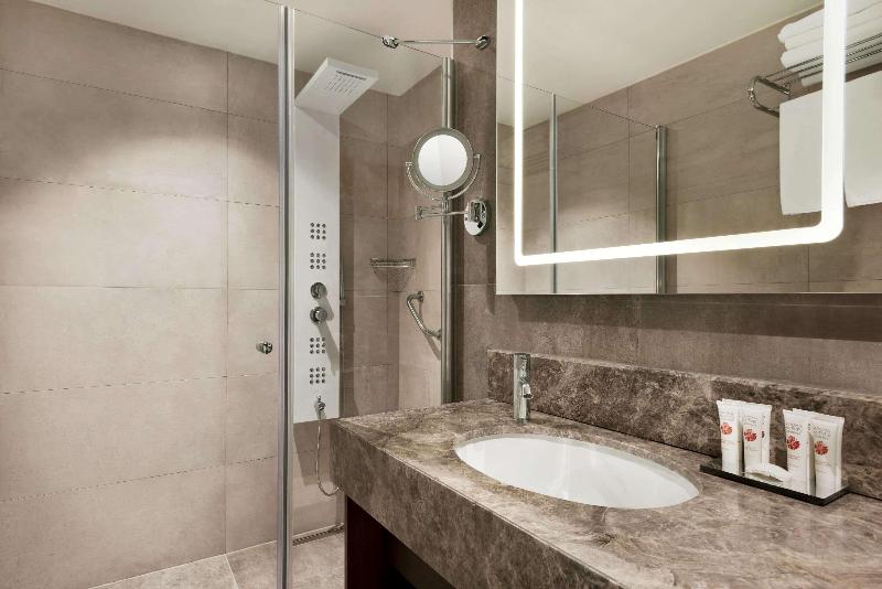 Ramada by Wyndham Isparta - Oda