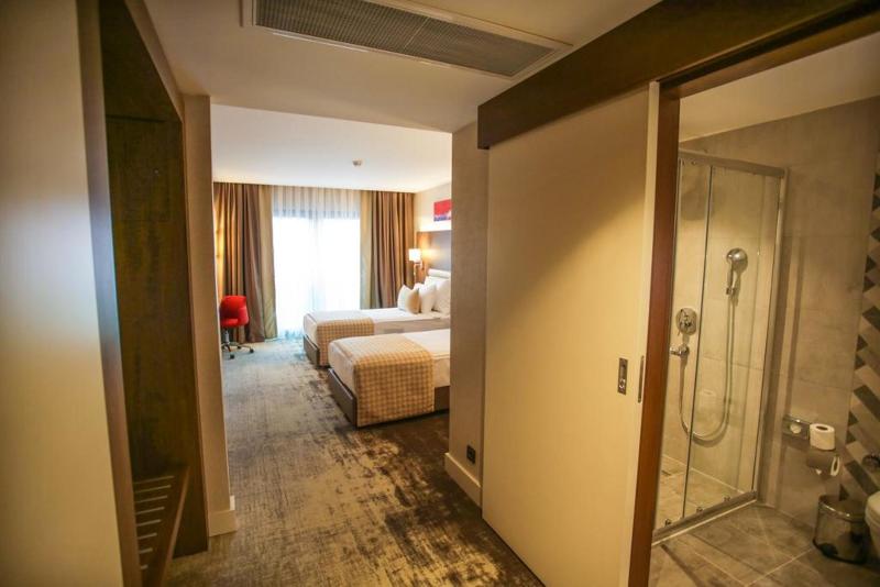 Ramada by Wyndham Isparta - Oda