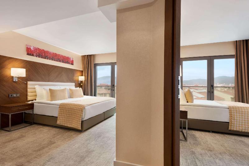 Ramada by Wyndham Isparta - Oda