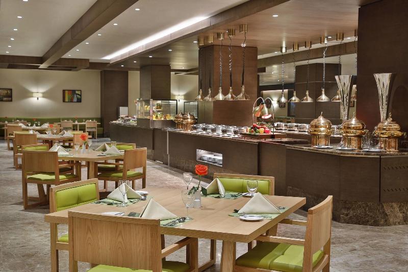 Four Points Sheraton Makkah - Restoran