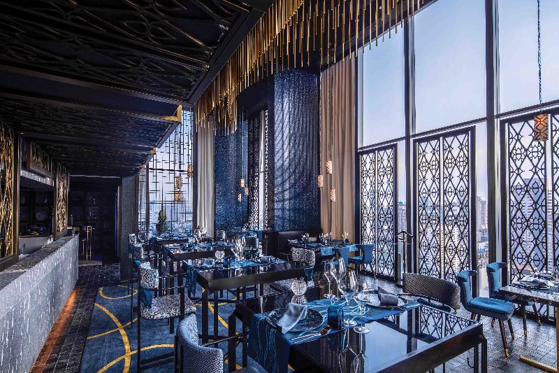 137 Pillars Suites Bangkok - Restoran