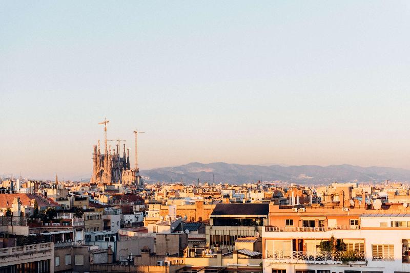 Almanac Barcelona - Genel