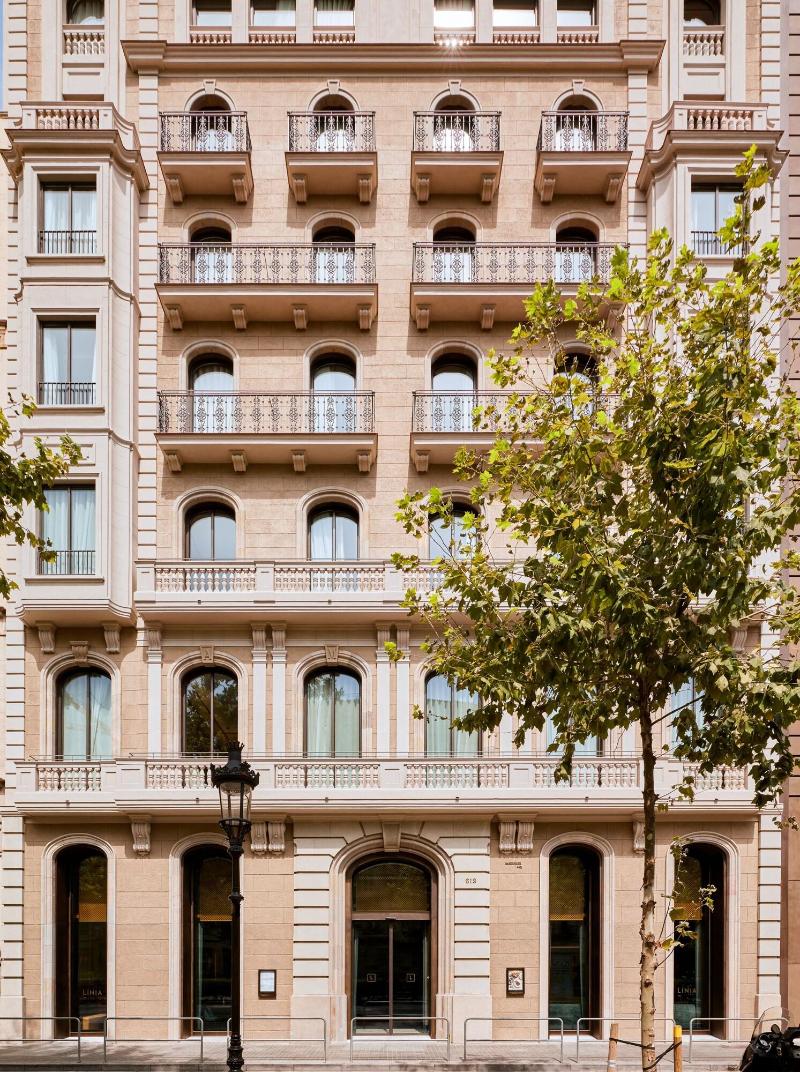 Almanac Barcelona - Genel