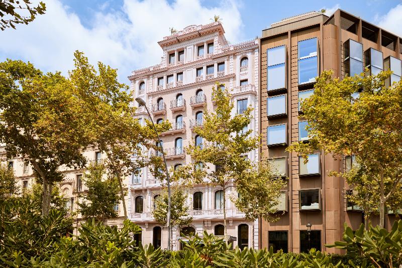 Almanac Barcelona - Genel