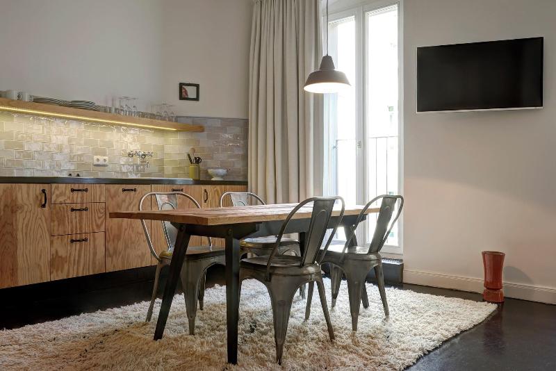 Berlin Gorki Apartments - Oda