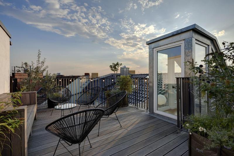 Berlin Gorki Apartments - Teras
