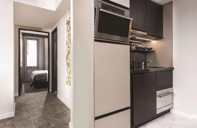 Adina Apartment Hotel Frankfurt Westend - Oda