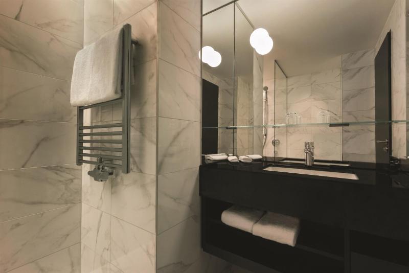 Adina Apartment Hotel Frankfurt Westend - Oda