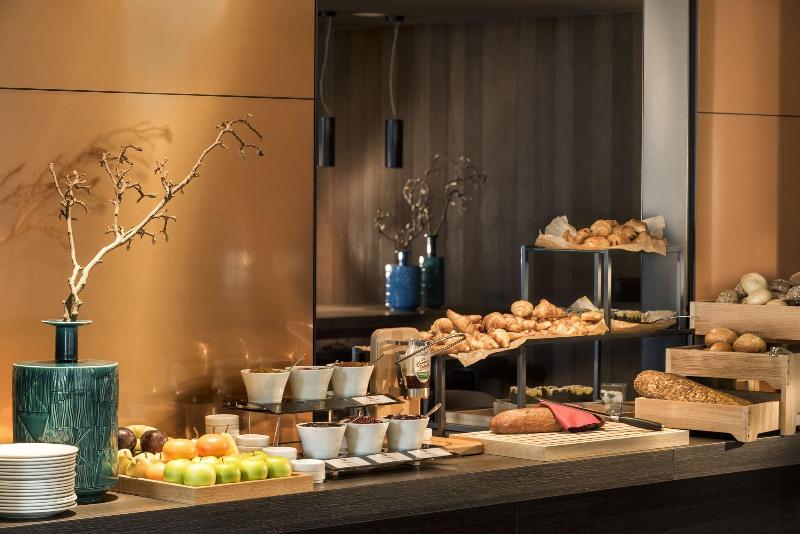 Adina Apartment Hotel Frankfurt Westend - Restoran