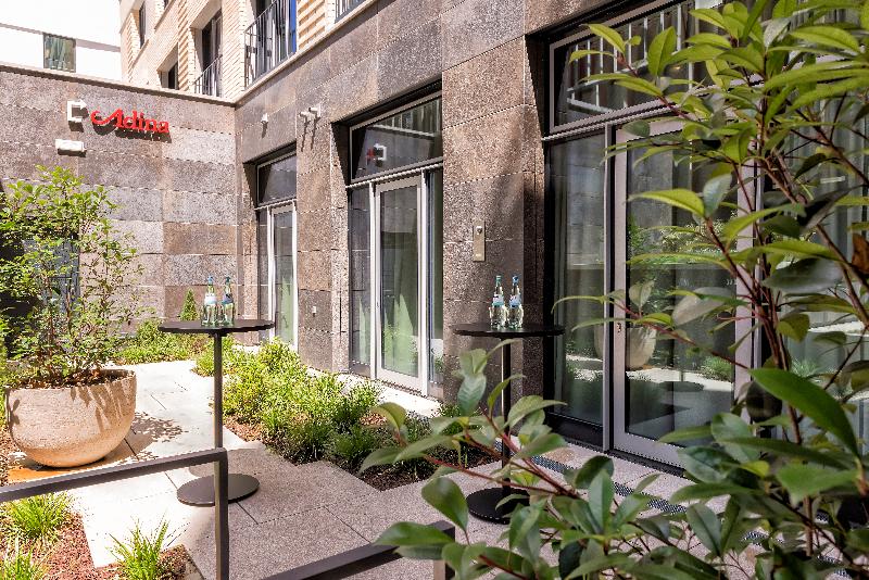 Adina Apartment Hotel Frankfurt Westend - Teras
