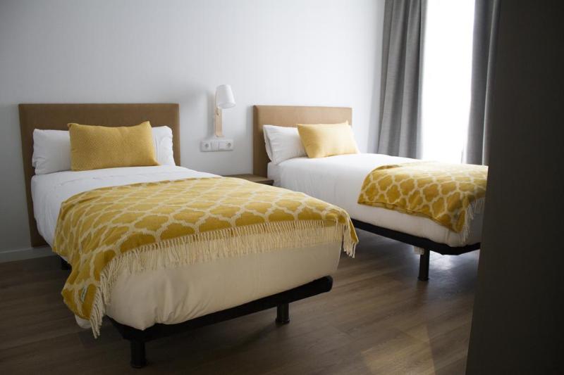 Lux Apartamentos Santiago - Oda