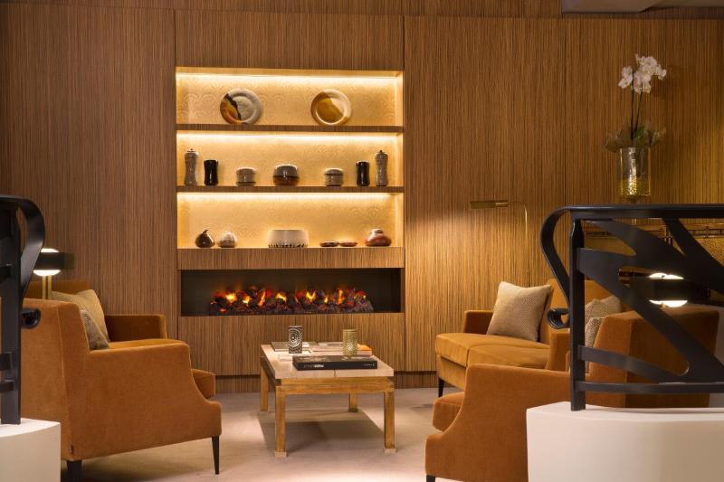 Le Tsuba Hotel - Restoran