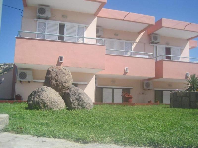 Sevi Apartments - Genel