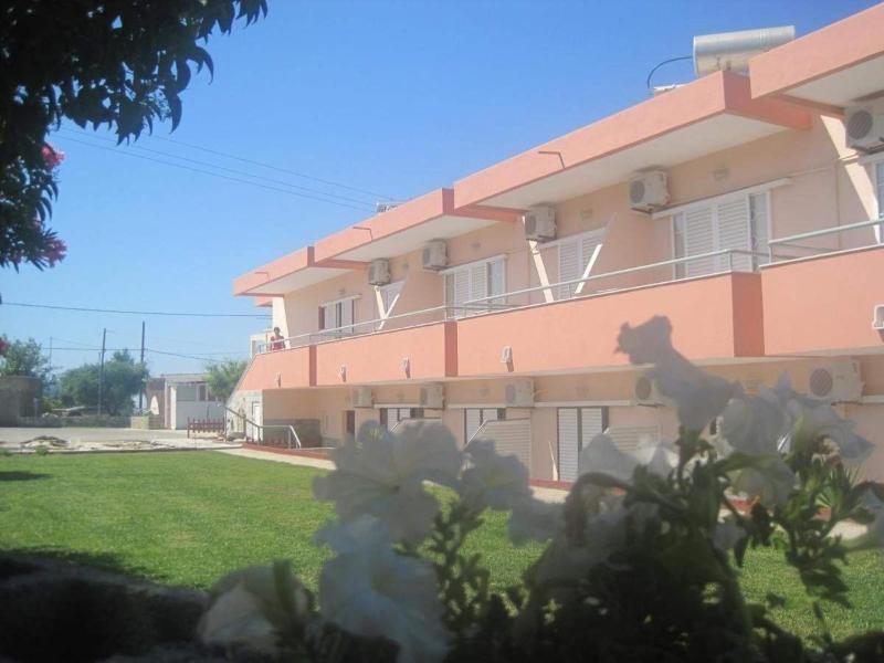 Sevi Apartments - Genel