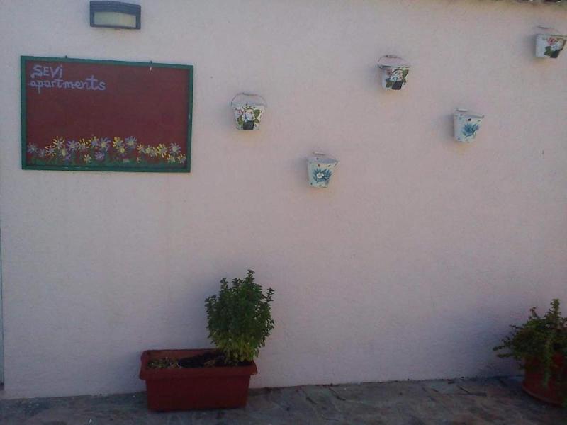 Sevi Apartments - Genel