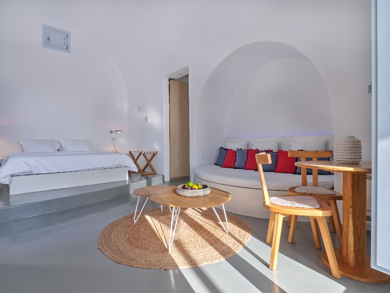 Santorini Heights - Oda