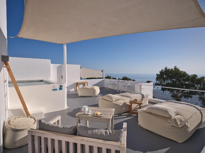 Santorini Heights - Oda