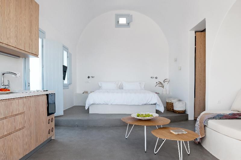 Santorini Heights - Oda