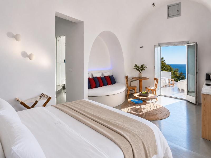 Santorini Heights - Oda