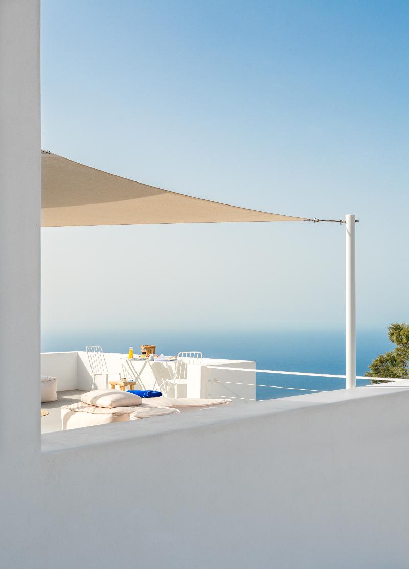 Santorini Heights - Oda