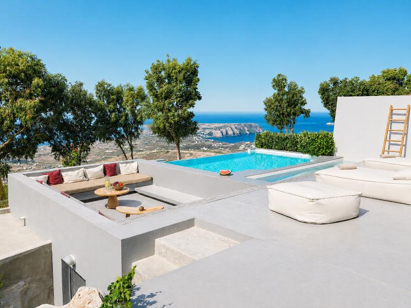 Santorini Heights - Oda