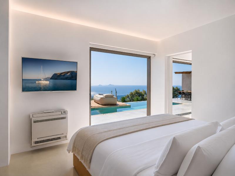 Santorini Heights - Oda