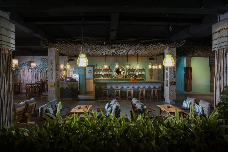 Mahagiri Resort Nusa Lembongan - Bar