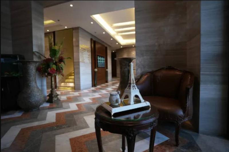 Palm Boutique Hotel - Lobi