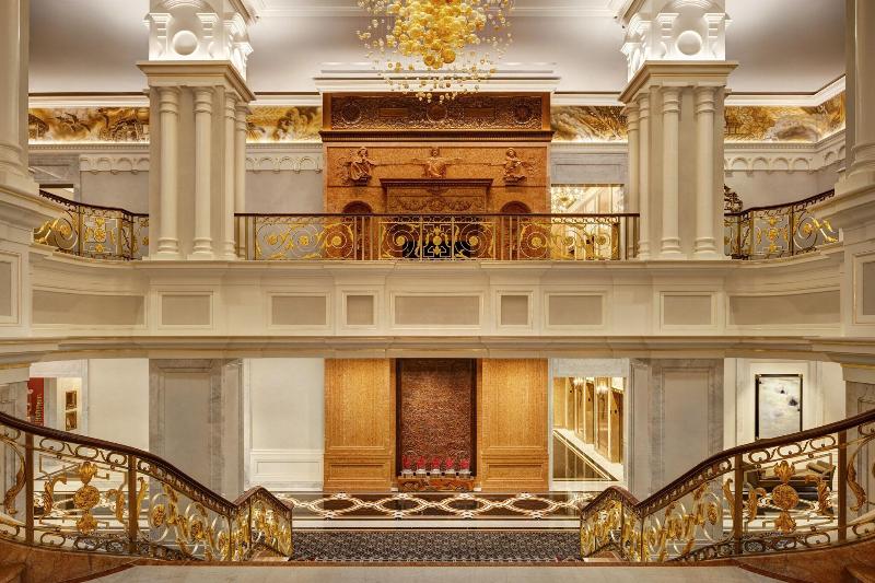 The Towers At Lotte New York Palace - Lobi
