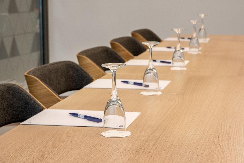 Holiday Inn Express Siegen - Toplantı