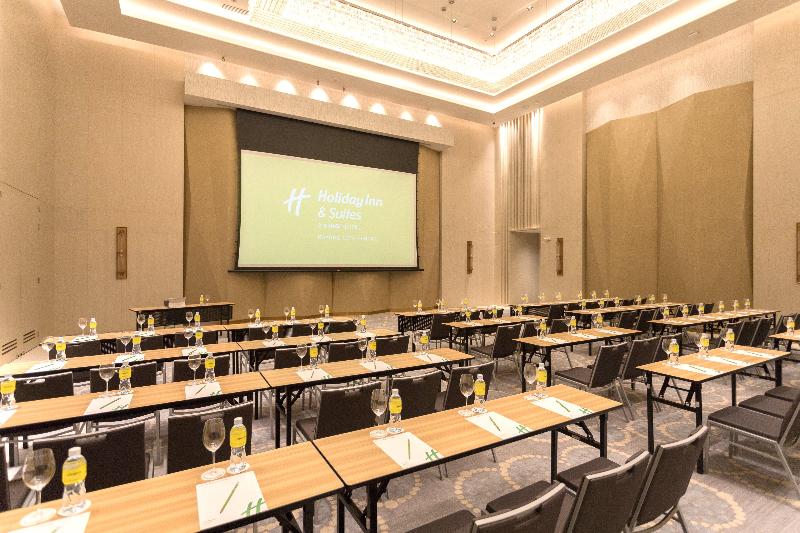 Holiday Inn Hotel & Suites Rayong City Centre - Toplantı