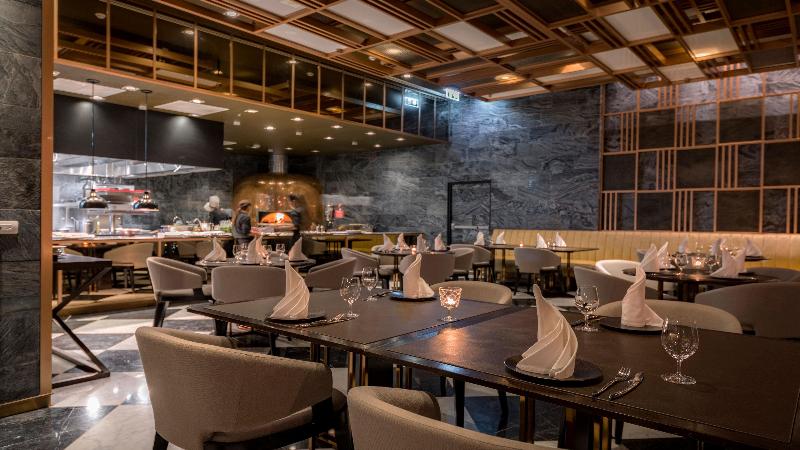 Holiday Inn Hotel & Suites Rayong City Centre - Restoran