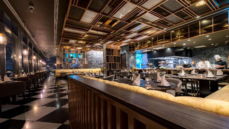 Holiday Inn Hotel & Suites Rayong City Centre - Restoran