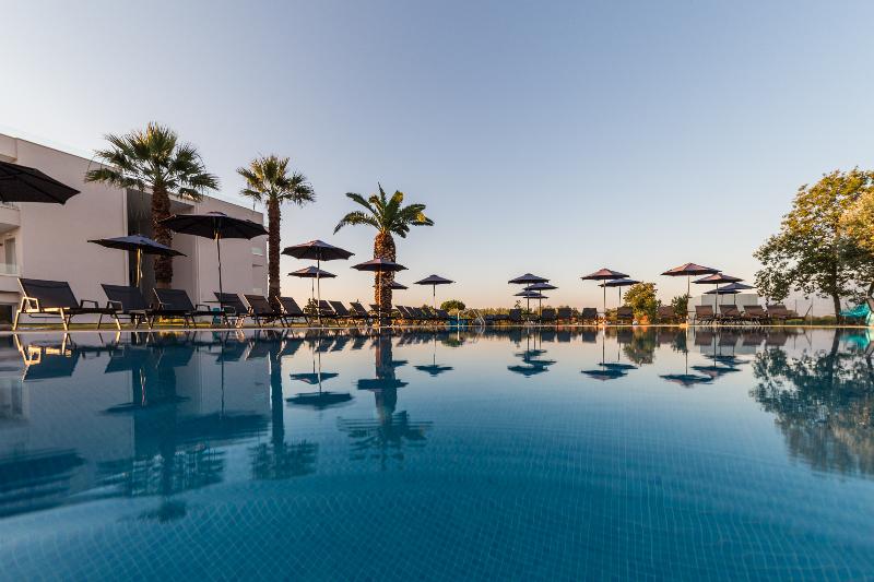 Mythic Summer Hotel - Havuz