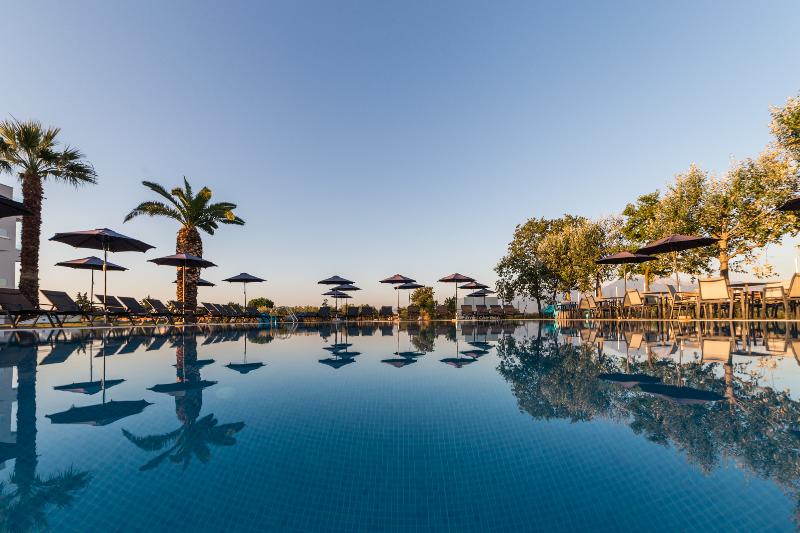 Mythic Summer Hotel - Havuz