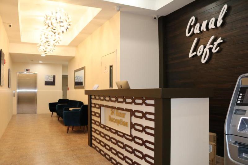 Canal Loft Hostel & Hotel - Lobi