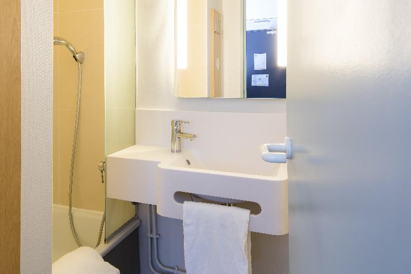 B&B HOTEL Bordeaux Mérignac Hôtel De Ville - Oda