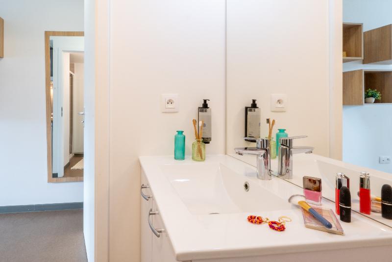 Nemea Appart Hotel Elypseo Strasbourg Port - Oda