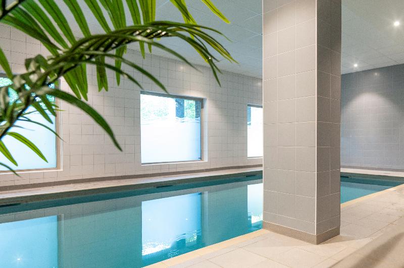 Nemea Appart Hotel Elypseo Strasbourg Port - Havuz