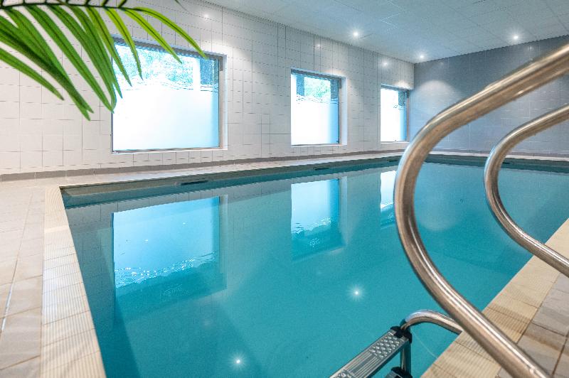Nemea Appart Hotel Elypseo Strasbourg Port - Havuz