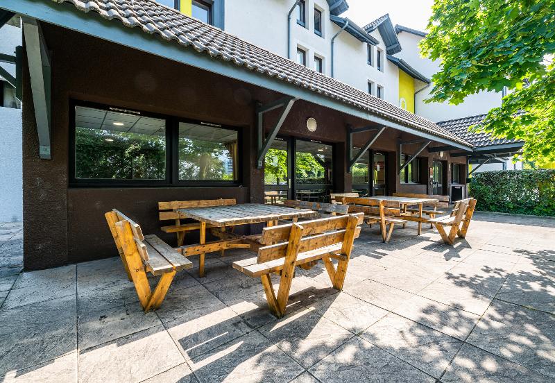 B&B HOTEL Chambery La Cassine - Genel