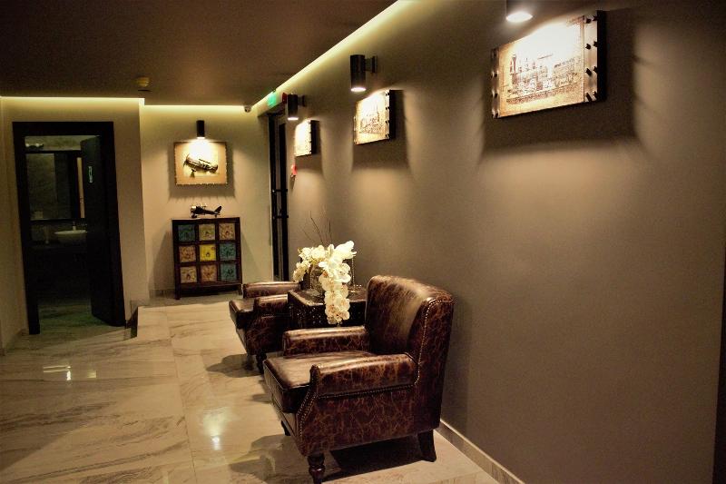 All Seasons Residence - Lobi