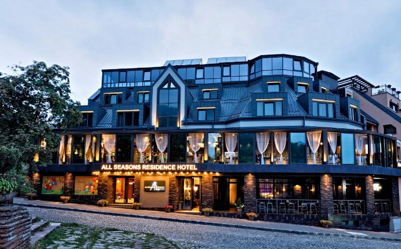 All Seasons Residence - Genel