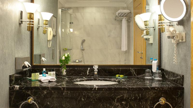InterContinental Hotels İSTANBUL by IHG - Oda