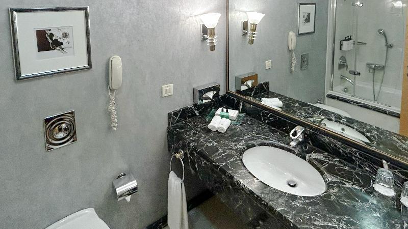 InterContinental Hotels İSTANBUL by IHG - Oda