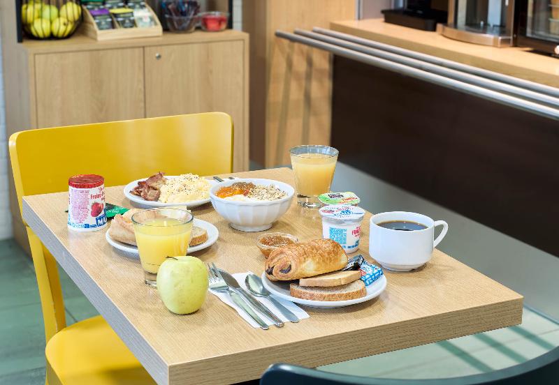 B&B Hôtel Bretigny Sur Orge - Restoran