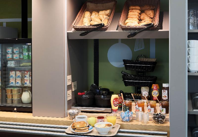 B&B Hôtel Bretigny Sur Orge - Restoran