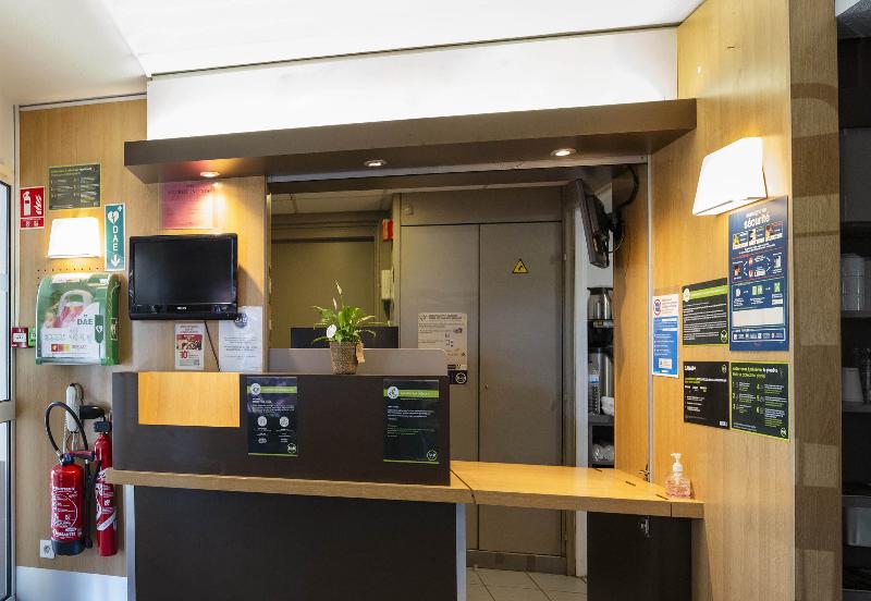 B&B HOTEL AVIGNON 1 - Lobi