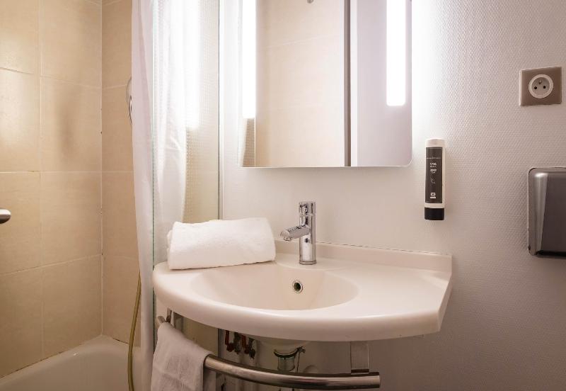 B&B HOTEL AVIGNON 1 - Oda